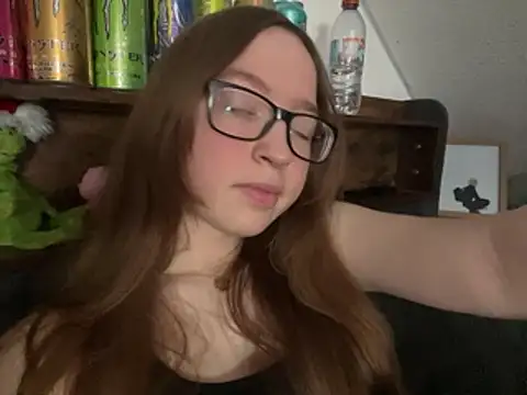 Snapshot of Freaky-Doll chatting on 2, 5, 2026 Freaky-Doll online show from 2, 5, 2026