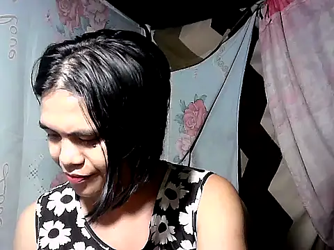 Snapshot of bj_l0ve chatting on 15, 6, 2026 bj l0ve online show from 15, 6, 2026