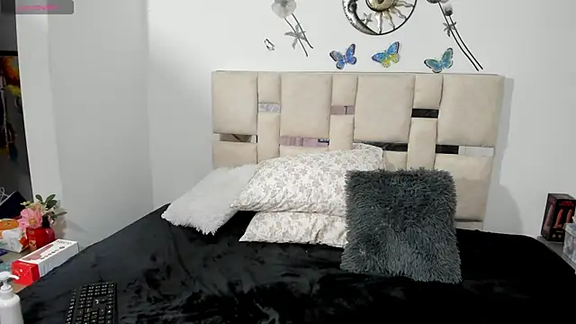 Snapshot of EstebanGarrido_ chatting on 8, 5, 2026 EstebanGarrido online show from 8, 5, 2026