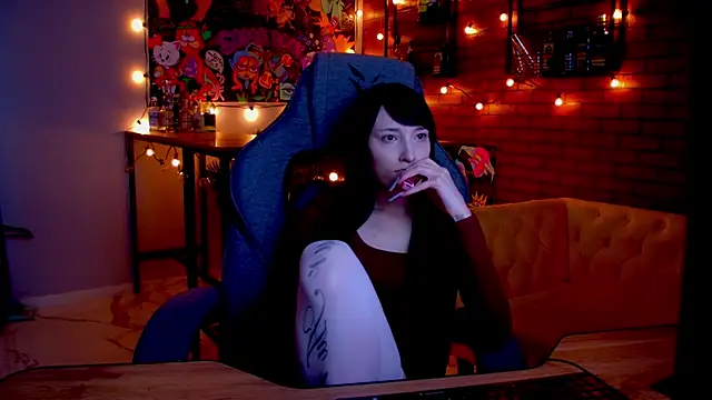 SeraphineSparda online show from 21, 5, 2026