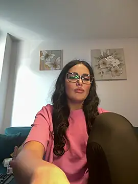Snapshot of AnyEvyy chatting on 19, 5, 2026 AnyEvyy online show from 19, 5, 2026