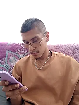 Lil black009 online show from 6, 5, 2026