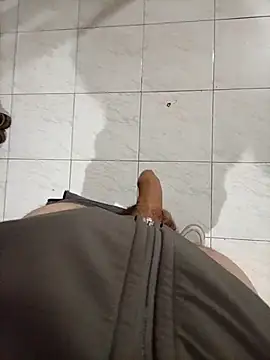 Snapshot of bochiloco2 chatting on 29, 4, 2026 bochiloco2 online show from 29, 4, 2026