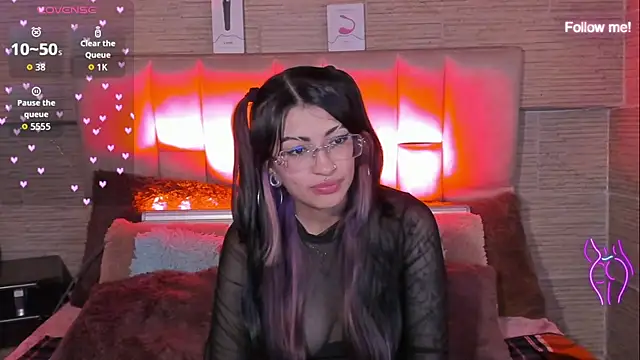 Snapshot of mia_smoke_ chatting on 7, 7, 2026 mia smoke online show from 7, 7, 2026