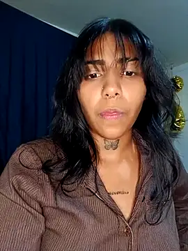 Snapshot of ZairaAzura_ chatting on 1, 5, 2026 ZairaAzura online show from 1, 5, 2026