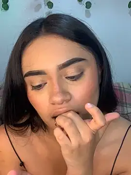 Snapshot of angiee_boo1 chatting on 2, 5, 2026 angiee boo1 online show from 2, 5, 2026