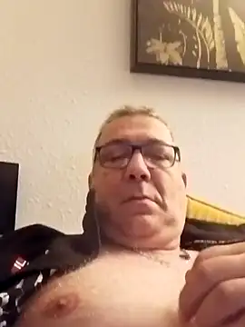 Soloyan online show from 2, 1, 2025