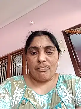 Snapshot of sukanya11 chatting on 30, 4, 2026 sukanya11 online show from 30, 4, 2026
