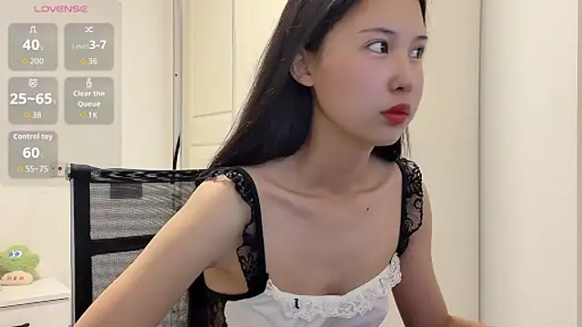 Snapshot of -LINXI chatting on 4, 6, 2026 -LINXI online show from 4, 6, 2026