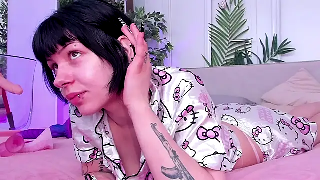 Snapshot of Ashley_Alt chatting on 29, 6, 2026 Ashley Alt online show from 29, 6, 2026