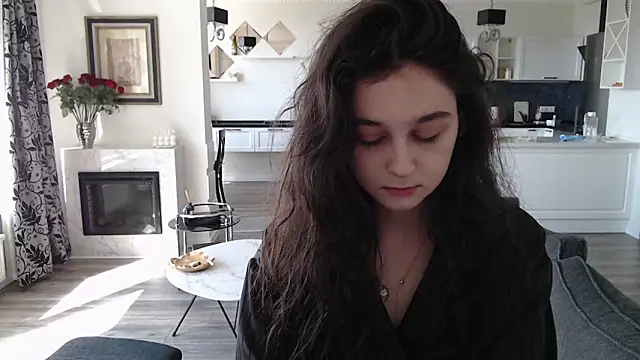 Snapshot of cute_lilia chatting on 5, 5, 2026 cute lilia online show from 5, 5, 2026
