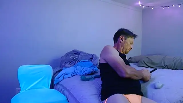 Snapshot of luv2cum2gether25 chatting on 21, 6, 2026 luv2cum2gether25 online show from 21, 6, 2026