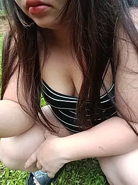 Snapshot of Lily_Henry chatting on 20, 6, 2026 Lily Henry online show from 20, 6, 2026