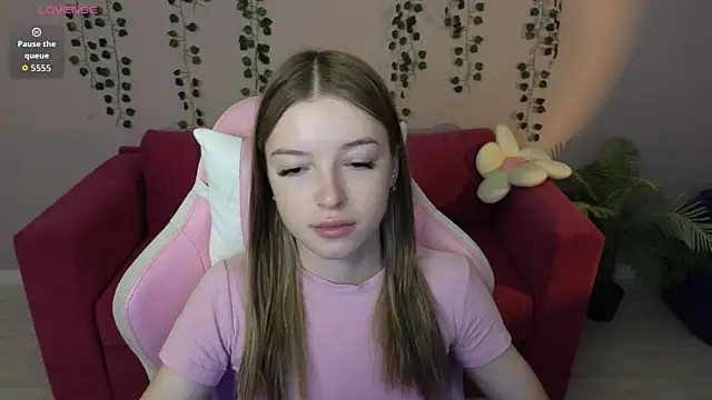 Eva Th0mpson online show from 7, 7, 2026