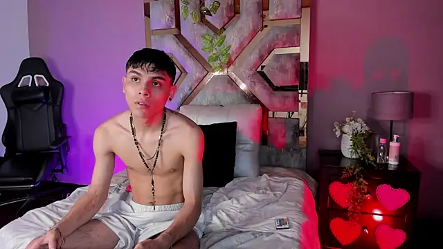 SCARLEXXX LYAN online show from 22, 5, 2026
