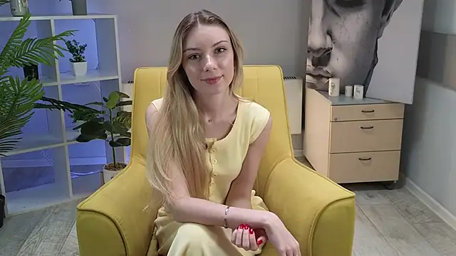 Snapshot of JoleenCerasuolo chatting on 5, 5, 2026 JoleenCerasuolo online show from 5, 5, 2026