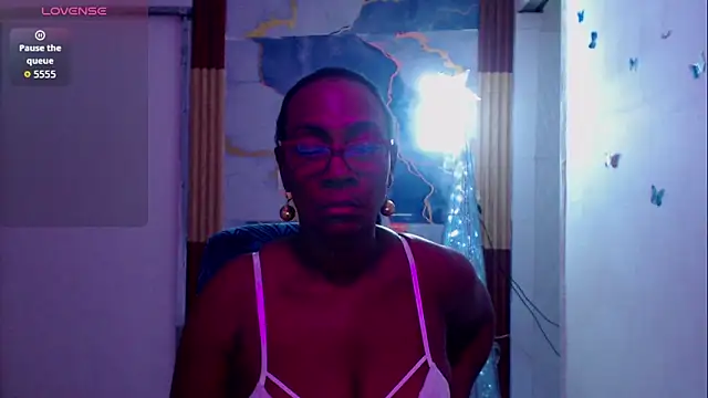 Snapshot of jannyheat chatting on 8, 3, 2026 jannyheat online show from 8, 3, 2026