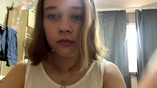 Snapshot of HildeConery chatting on 2, 5, 2026 HildeConery online show from 2, 5, 2026