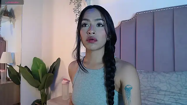 Snapshot of Littlejade_dh chatting on 22, 5, 2026 Littlejade dh online show from 22, 5, 2026