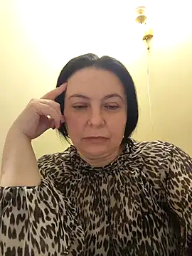 Snapshot of EmmaEmmy40 chatting on 2, 5, 2026 EmmaEmmy40 online show from 2, 5, 2026