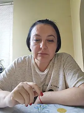 Snapshot of EmmaEmmy40 chatting on 3, 6, 2026 EmmaEmmy40 online show from 3, 6, 2026