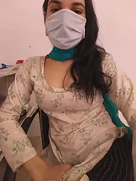 Snapshot of zoya_baby_ chatting on 7, 6, 2026 zoya baby online show from 7, 6, 2026