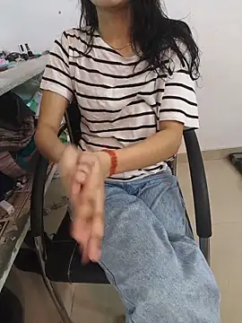 Snapshot of zoya_baby_ chatting on 18, 6, 2026 zoya baby online show from 18, 6, 2026