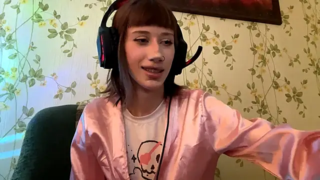 Snapshot of AmeliaHaper chatting on 4, 5, 2026 AmeliaHaper online show from 4, 5, 2026