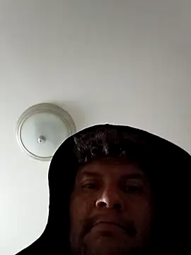 Snapshot of matdog027374 chatting on 2, 5, 2026 matdog027374 online show from 2, 5, 2026