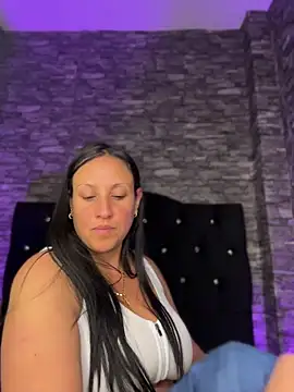 Snapshot of Cloe-Fire chatting on 9, 7, 2026 Cloe-Fire online show from 9, 7, 2026