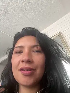 Snapshot of sarita_hos chatting on 2, 5, 2026 sarita hos online show from 2, 5, 2026