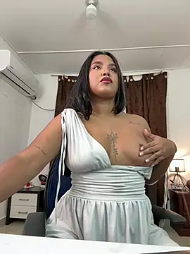 Snapshot of Just_lilah chatting on 21, 5, 2026 Just lilah online show from 21, 5, 2026