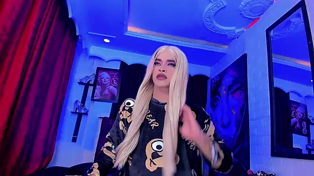 Snapshot of Mia_Colucci25 chatting on 27, 6, 2026 Mia Colucci25 online show from 27, 6, 2026