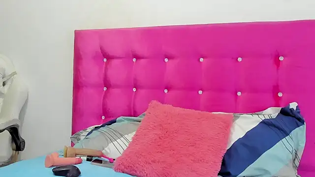 cyndycranforsquirT online show from 30, 7, 2026