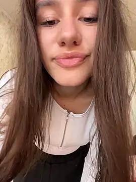Snapshot of Selena_Mur_ chatting on 6, 7, 2026 Selena Mur online show from 6, 7, 2026