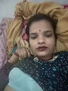 Snapshot of Student_garl_1 chatting on 19, 6, 2026 Student garl 1 online show from 19, 6, 2026