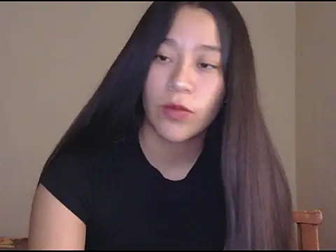 Snapshot of Meryxxxo chatting on 7, 5, 2026 Meryxxxo online show from 7, 5, 2026