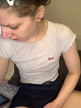 Tatum-Bear online show from 17, 6, 2026