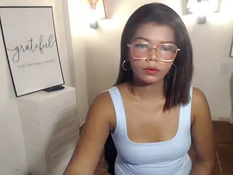 Snapshot of charlene_pretty chatting on 10, 6, 2026 charlene pretty online show from 10, 6, 2026