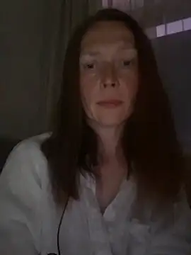 MillaSmileX online show from 20, 5, 2026