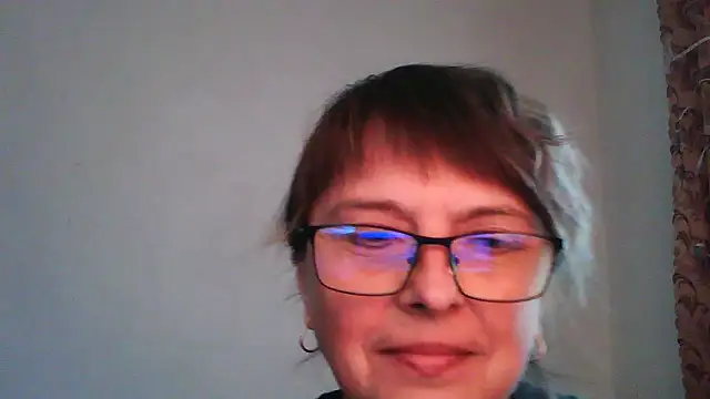 Snapshot of ElizabethGorden chatting on 4, 5, 2026 ElizabethGorden online show from 4, 5, 2026