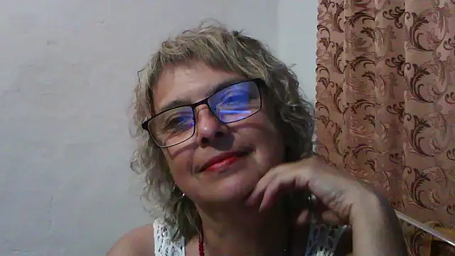 Snapshot of ElizabethGorden chatting on 14, 7, 2026 ElizabethGorden online show from 14, 7, 2026