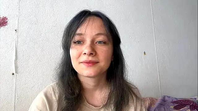 Snapshot of SharellBehrend chatting on 5, 5, 2026 SharellBehrend online show from 5, 5, 2026