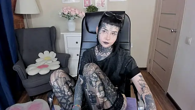 Snapshot of Bloood__Mary chatting on 23, 7, 2026 Bloood Mary online show from 23, 7, 2026