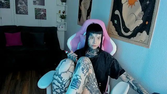 Snapshot of Bloood__Mary chatting on 30, 7, 2026 Bloood Mary online show from 30, 7, 2026
