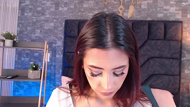 Snapshot of emy_fg chatting on 16, 5, 2026 emy fg online show from 16, 5, 2026