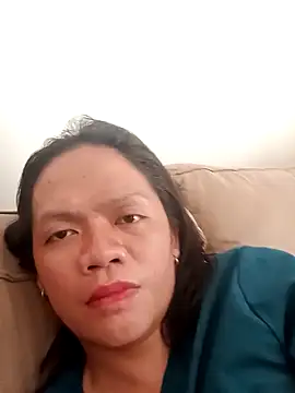 Snapshot of Queen_day chatting on 5, 5, 2026 Queen day online show from 5, 5, 2026