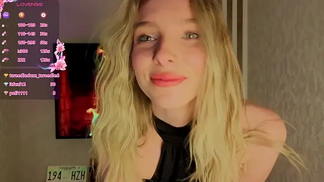 Snapshot of NikkiNicoleNyx chatting on 11, 5, 2026 NikkiNicoleNyx online show from 11, 5, 2026