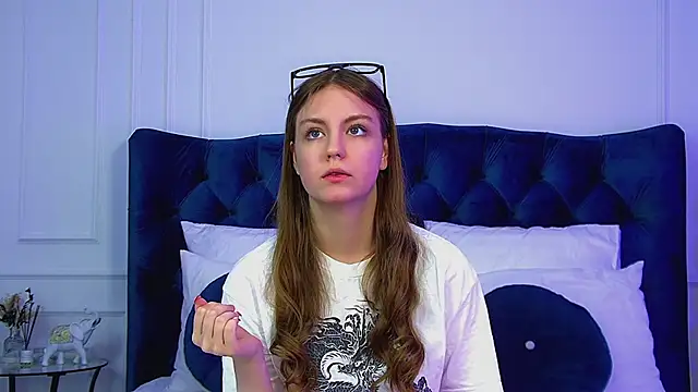 SofiaSarvains online show from 17, 5, 2026