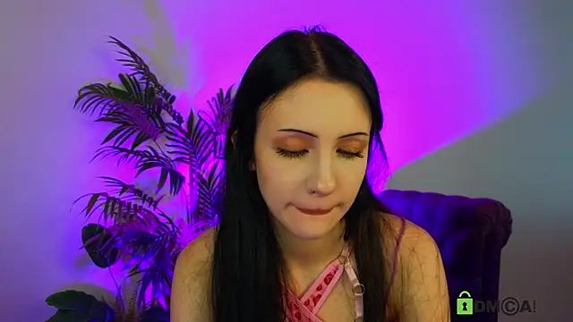 Snapshot of Tori_wow chatting on 10, 6, 2026 Tori wow online show from 10, 6, 2026